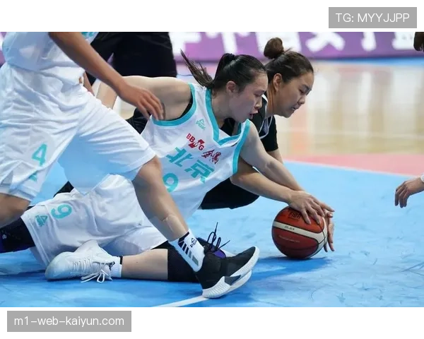 北京首钢防守立队传统延续 纪律性与执行力构建钢铁防线