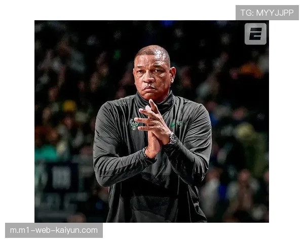 里弗斯在家看电视球队赢球 雄鹿助教临场指挥打脸主教练